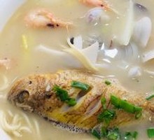 Special Yellow Croaker Noodles