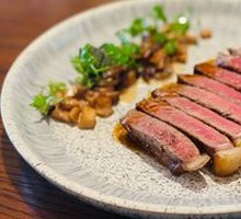 Australian M5 Sirloin Steak