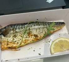 Salt-grilled mackerel