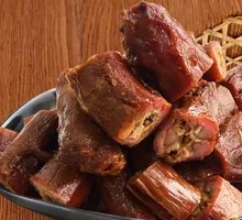 Delicious Soy-Sauce Duck Neck