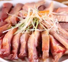 Steamed Preserved Chicken Leg