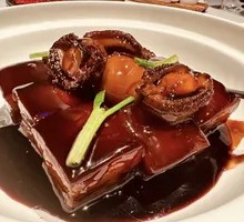 Braised Pork Belly with Small Abalone