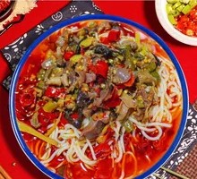 Chongqing Pickled Pepper Chicken Offal Rice Noodles