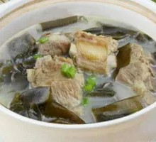 Seaweed and Pork Rib Noodles