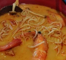Tom Yum Udon Noodles