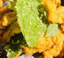 Mulberry Leaf Pork Fritters