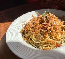 Black Truffle Mushroom Scallion Oil Noodles