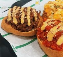 Beef and Tofu Skin Rice Roll