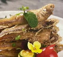 Salted and Peppered Grilled Baby Fish