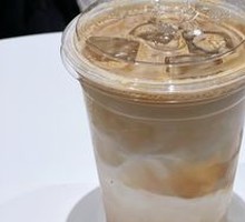 Osmanthus Longjing Iced Latte