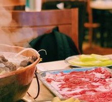 Hot Sliced Lamb