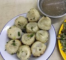 Soybean and Pork Bone Soup