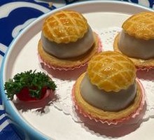 Barbecue Pork Sticky Rice Dumpling