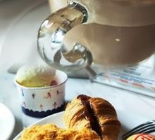 Salted Egg Yolk Pork Floss Bread