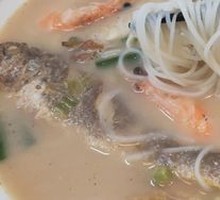 Yellow Croaker and Preserved Vegetable Noodles