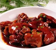 Pork Trotter with Abalone