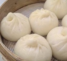 Shanghai-style Pork Buns