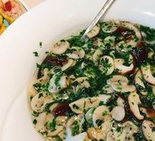 Water Chestnut and Mushroom Shrimp