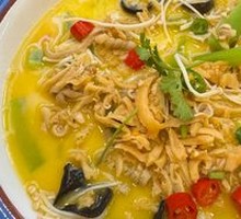 Freshwater Clam and Pig's Stomach Stew