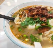 Braised Intestine Noodle Soup