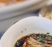 Signature Shrimp Roe Yangchun Noodles