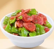 Green Pepper Stir-fried Tangren Shen Sausage