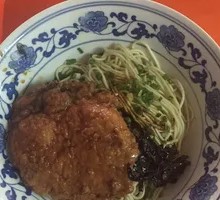 Braised Pork Cutlet Noodles