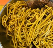 Signature Braised Beef Noodles