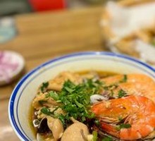 Mixed Seafood in Sauce