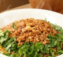 Cilantro Meat Paste Noodles