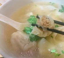 Sesame Sauce Tossed Shrimp Dumplings