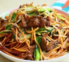 Beef Egg Fried Noodles