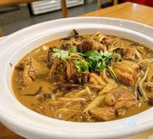 Chicken Stewed with Mushrooms
