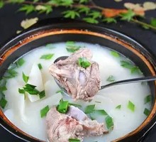 Radish and Pork Rib Soup