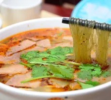 Beef Noodle Tofu Skin Soup