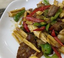 Fried Tofu Skin with Pork Belly