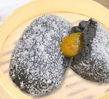 Black Pork and Mushroom Dumplings