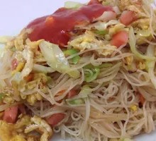 Sausage Fried Rice Noodles