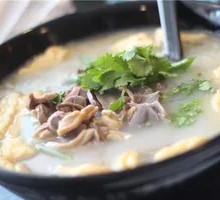 Herb Duck and Noodles Stew