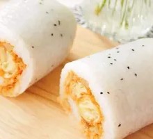 Rice Cake Wrapped with Old Fried Dough, Pickled Vegetables, and Pork Tenderloin