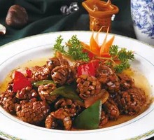 Sauce-Braised Pork Kidney