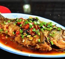Braised Crucian Carp