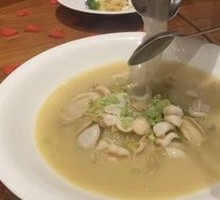 Sour Soup Abalone Slices