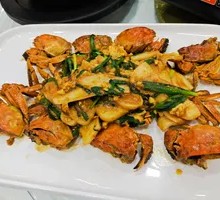 Taihu Crab Dumplings with Rice Noodles