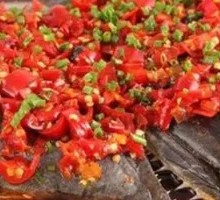 Chopped Chili Duck Slice with Fish Head