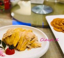 Three-Yellow Chicken