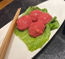 Freshly Made Beef Meatballs