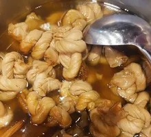 Braised Tofu Knots in Meat Sauce