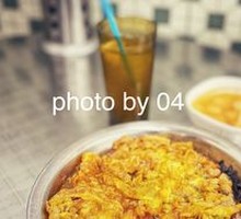 Fermented Snail Noodle with Fried Egg