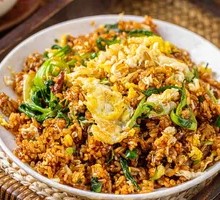 Scrambled Egg Fried Rice with Green Onion